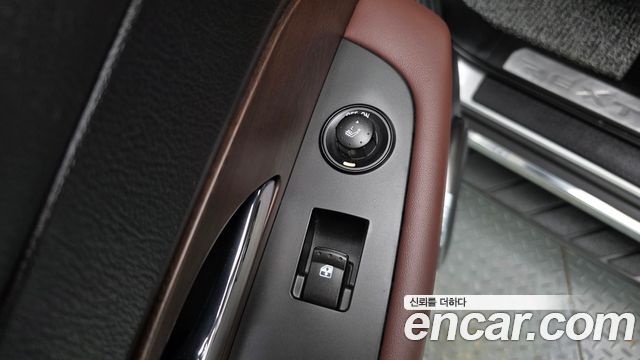 KG Mobility Rexton 2015 — photo 26