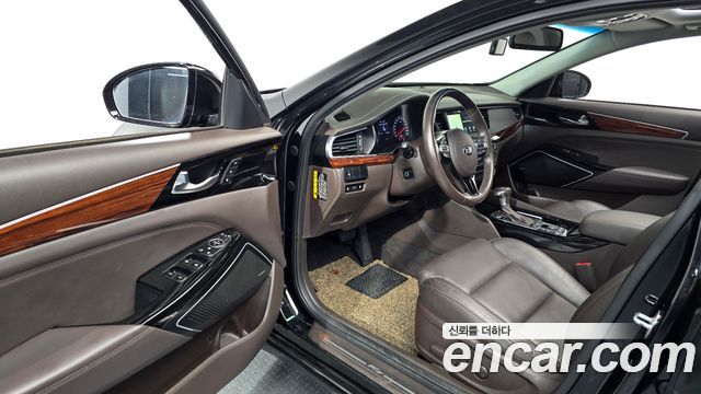Kia K7 2016 — photo 10