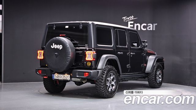 Jeep Wrangler 2021 — photo 2