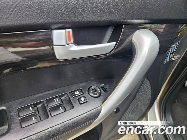 Kia Sorento 2011 — photo 13