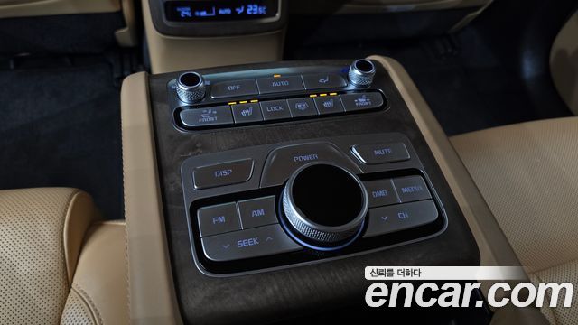Kia K9 2021 — photo 31