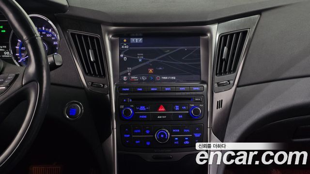 Hyundai Sonata 2013 — photo 21