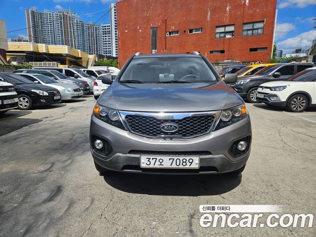 Kia Sorento 2011 — photo 1