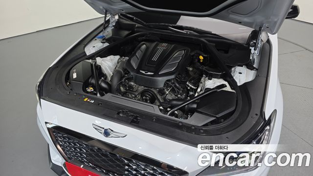 Genesis G80 2018 — photo 6