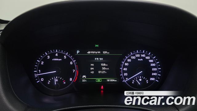 Genesis G80 2018 — photo 8