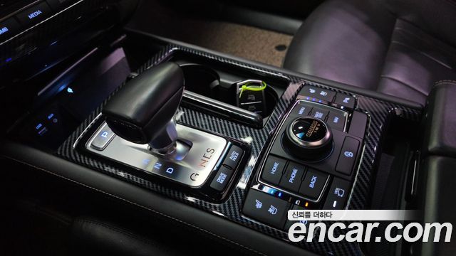 Genesis G80 2018 — photo 9