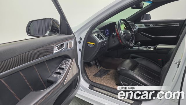 Genesis G80 2018 — photo 13