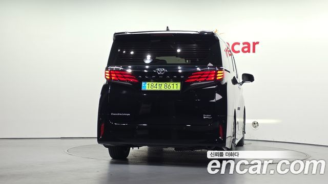 Toyota Alphard 2024 — photo 4