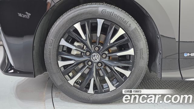 Toyota Alphard 2024 — photo 5