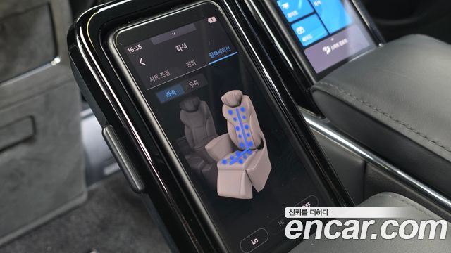 Toyota Alphard 2024 — photo 18