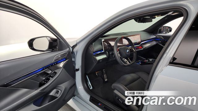 BMW M5 2026 — photo 13