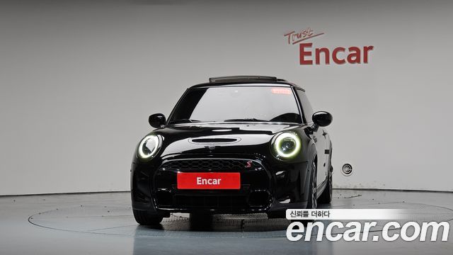 Mini Cooper 2022 — photo 3