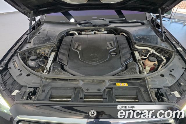Mercedes-Benz S-Class 2021 — photo 6