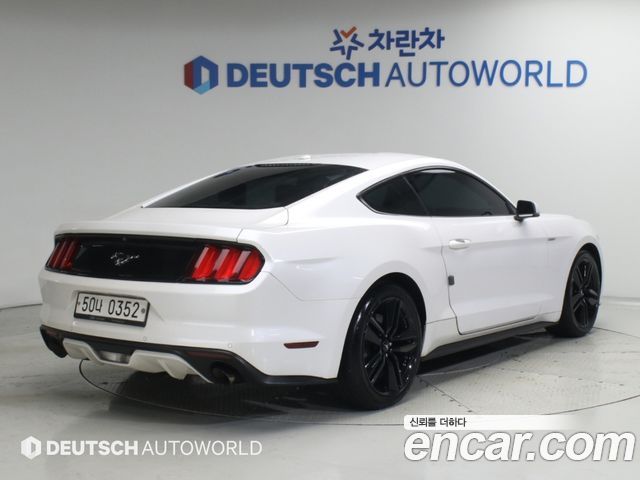 Ford Mustang 2017 — photo 3