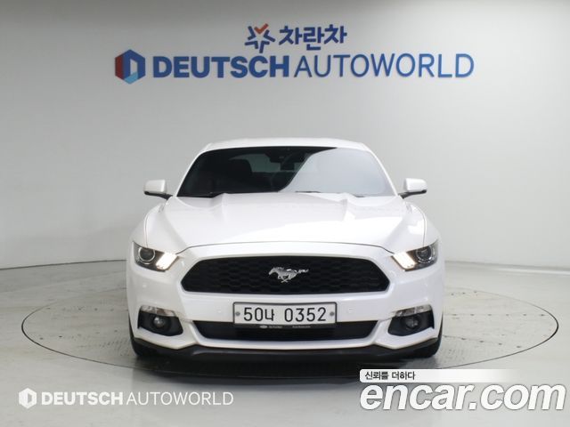 Ford Mustang 2017 — photo 4