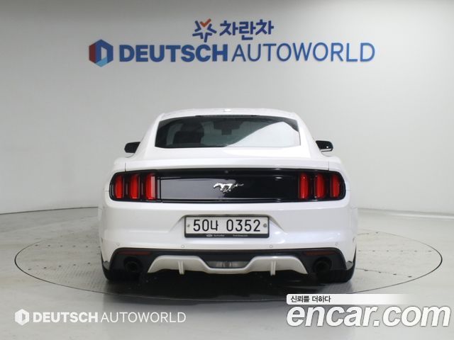 Ford Mustang 2017 — photo 5