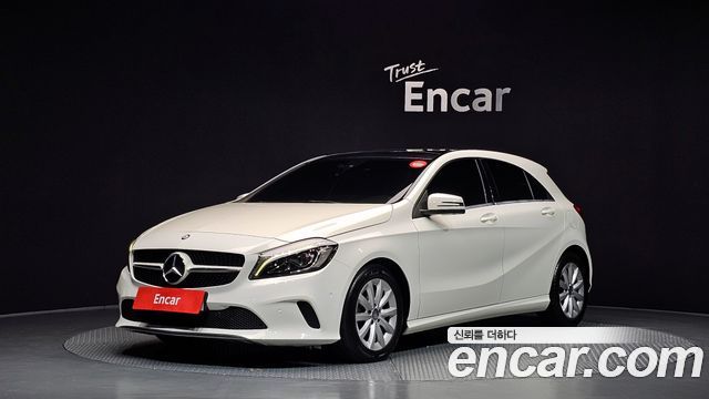 Mercedes-Benz A-Class 2017 — photo 1