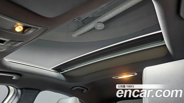 Mercedes-Benz A-Class 2017 — photo 19