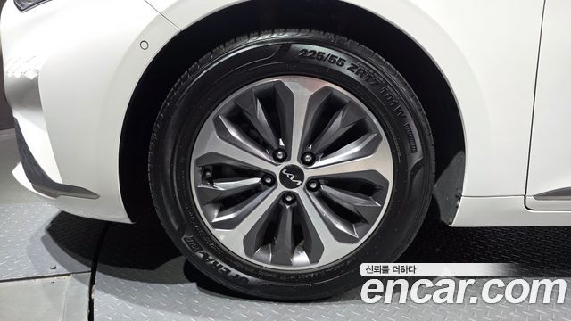 Kia K8 2024 — photo 5