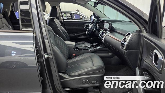 Kia Sorento 2023 — photo 17