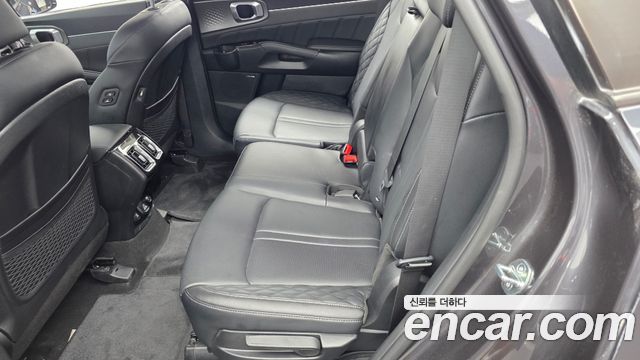 Kia Sorento 2023 — photo 16