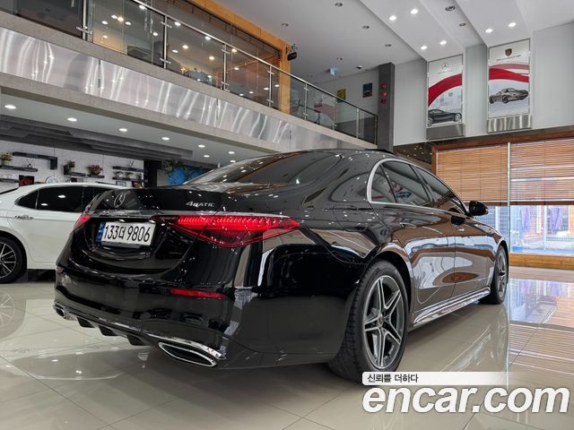 Mercedes-Benz S-Class 2023 — photo 2