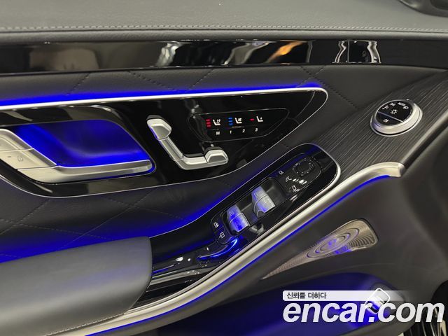 Mercedes-Benz S-Class 2023 — photo 15