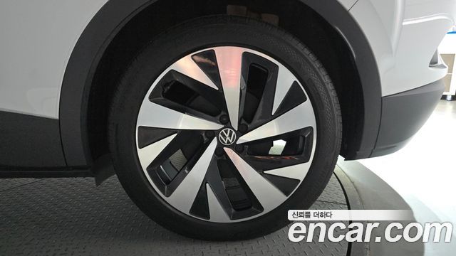 Volkswagen ID.4 2023 — photo 7