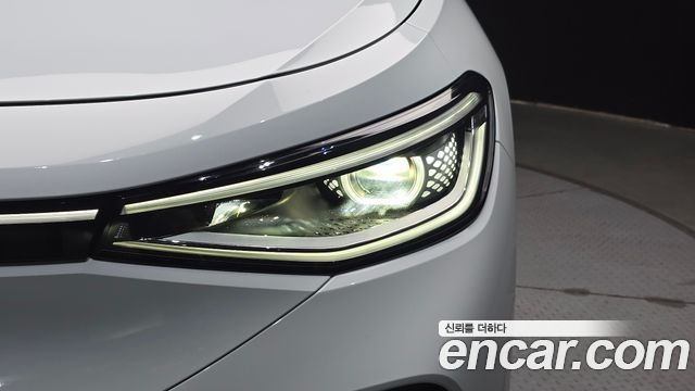 Volkswagen ID.4 2023 — photo 8
