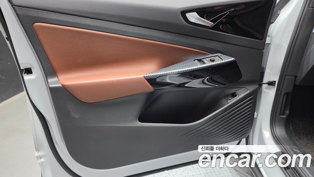 Volkswagen ID.4 2023 — photo 14