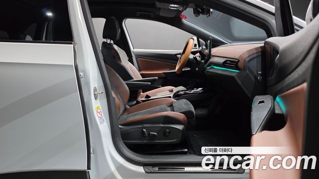 Volkswagen ID.4 2023 — photo 16