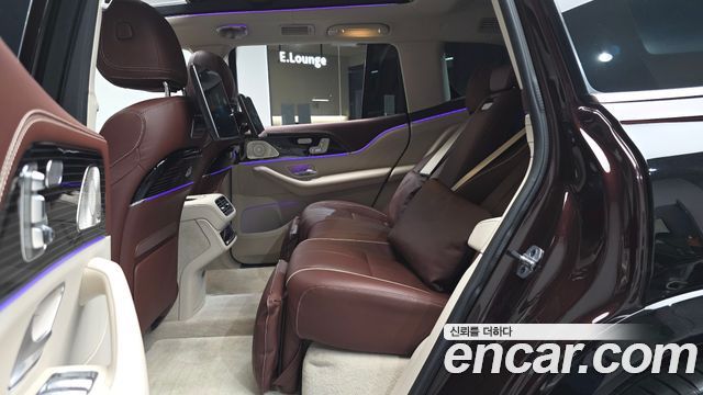 Mercedes-Benz GLS-Class 2023 — photo 18