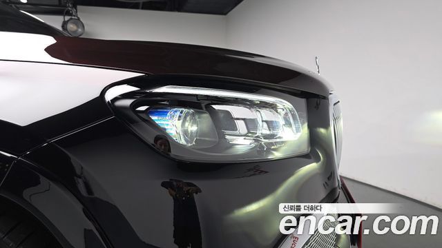 Mercedes-Benz GLS-Class 2023 — photo 8