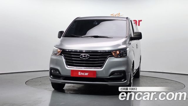 Hyundai Starex 2019 — photo 3