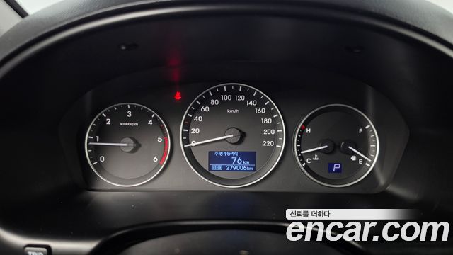 Hyundai Starex 2019 — photo 8