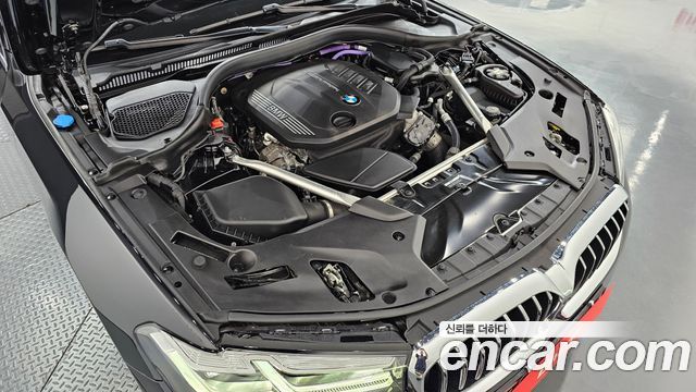BMW 5-Series 2023 — photo 6
