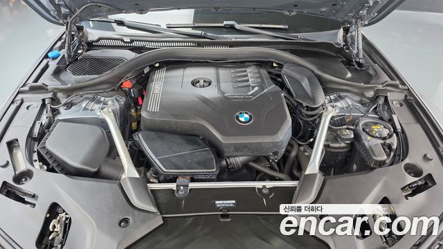 BMW 5-Series 2023 — photo 6