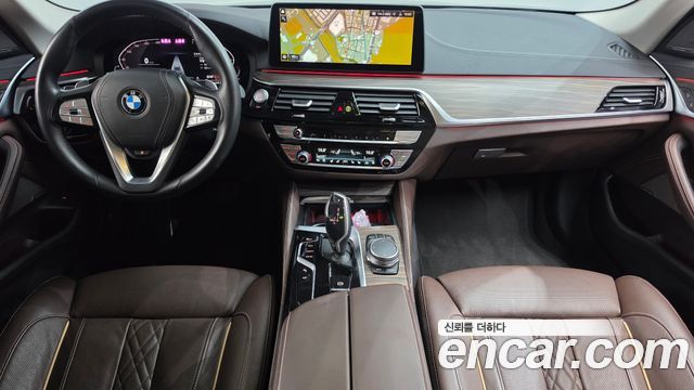 BMW 5-Series 2023 — photo 7