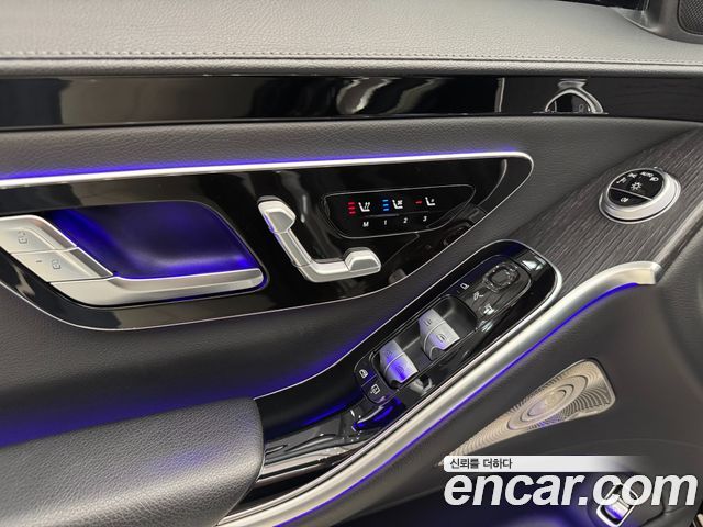 Mercedes-Benz S-Class 2021 — photo 12