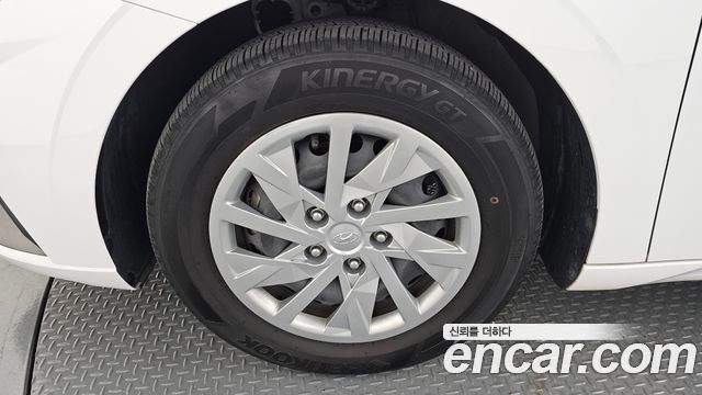 Hyundai AVANTE 2022 — photo 5