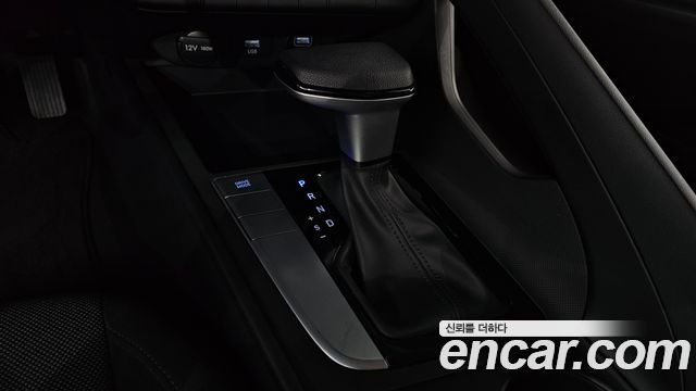 Hyundai AVANTE 2022 — photo 9