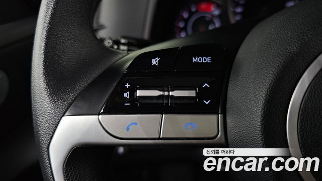 Hyundai AVANTE 2022 — photo 18