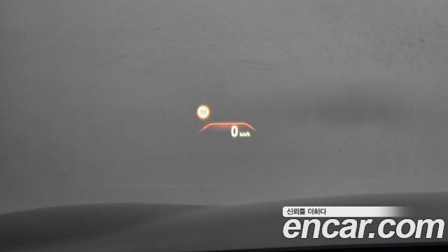 BMW 5-Series 2017 — photo 25