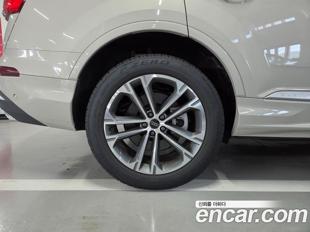 Audi Q7 2026 — photo 5