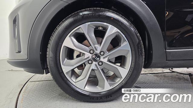 Kia Stonic 2018 — photo 5