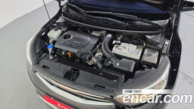 Kia Stonic 2018 — photo 6