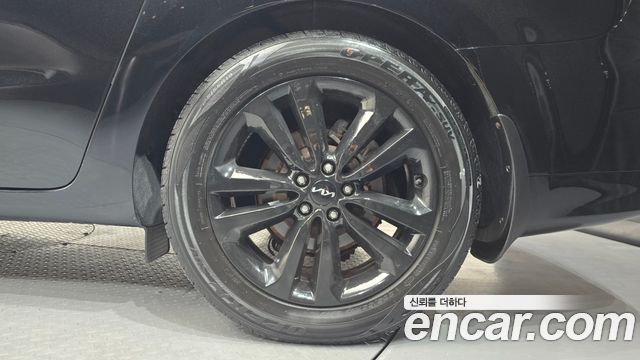 Kia Canival 2017 — photo 7