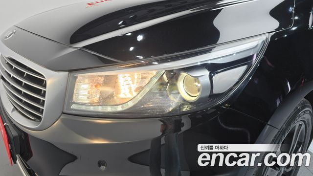 Kia Canival 2017 — photo 8