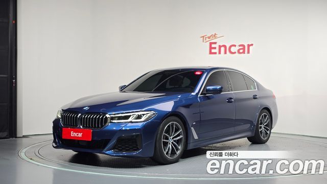 BMW 5-Series 2021 — photo 1