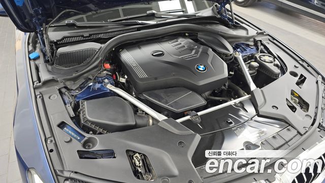 BMW 5-Series 2021 — photo 6